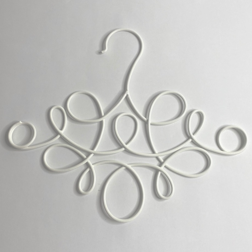 White Metal Scarf Holder EUC